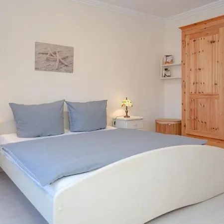 Apartment Haus Lia Rechts App 2 *